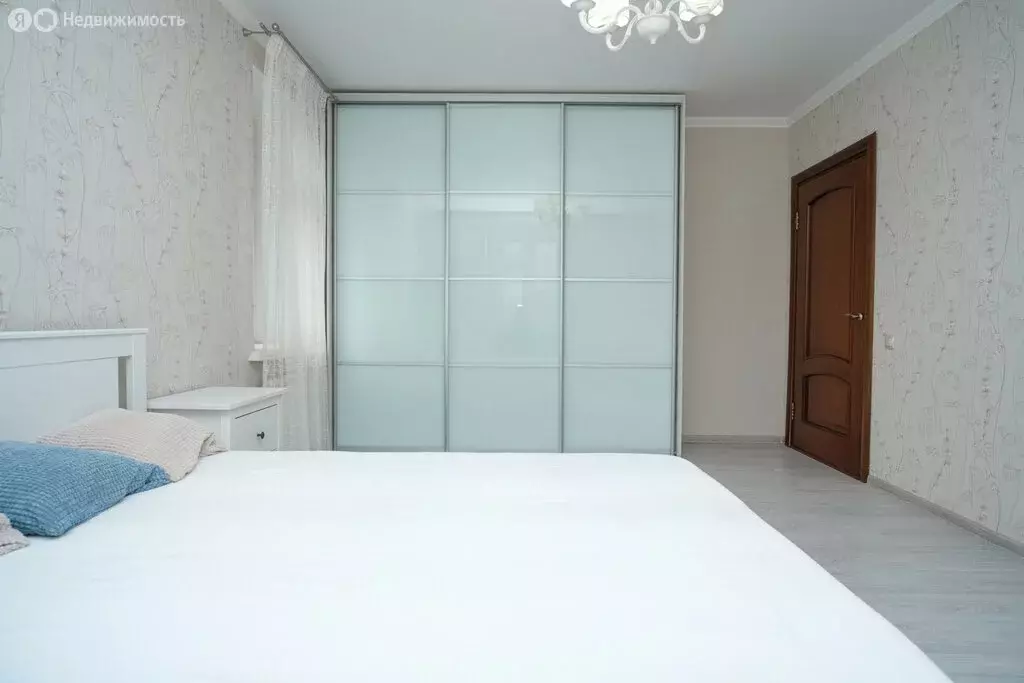 3-комнатная квартира: Казань, Советский район, Спортивная улица, 33 ... - Фото 2