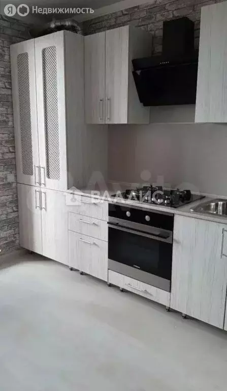 1-комнатная квартира: посёлок Дубовое, Белогорская улица, 1 (35 м) - Фото 0