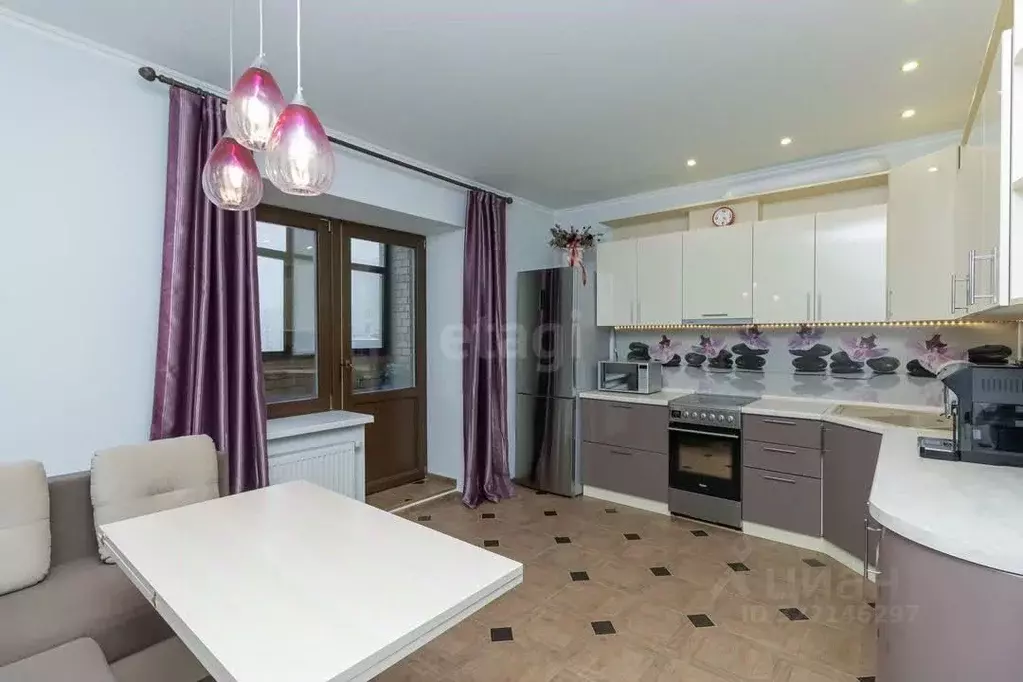 1-к кв. Тюменская область, Тюмень Харьковская ул., 66 (48.2 м) - Фото 1