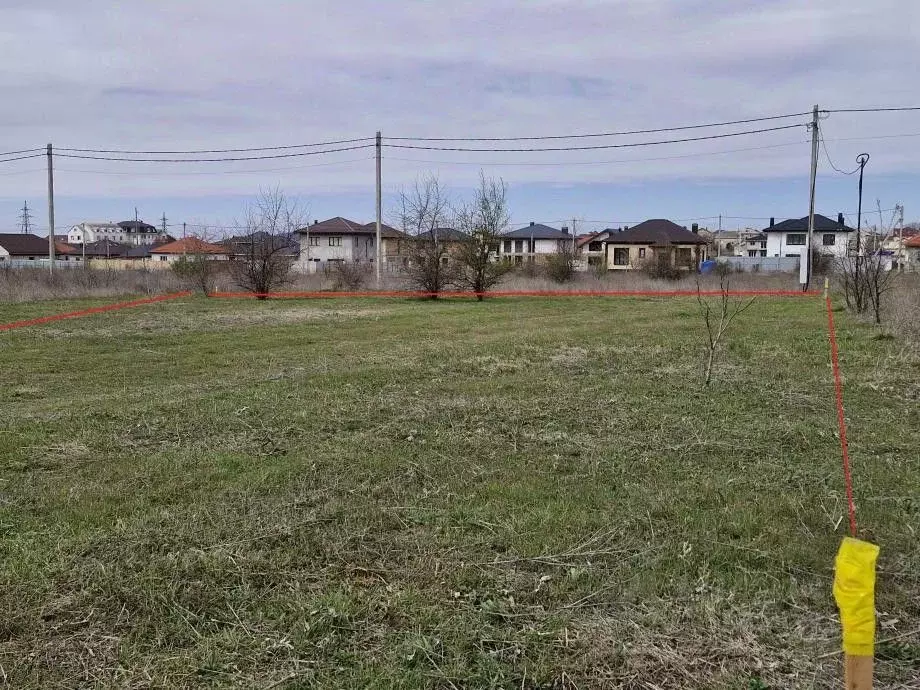 Участок в Крым, Симферополь ул. Чичек (6.0 сот.) - Фото 0