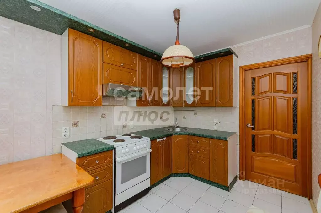 4-к кв. Челябинская область, Челябинск ул. Молодогвардейцев, 65 (75.1 ... - Фото 1