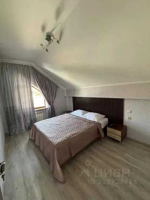 Комната Краснодарский край, Краснодар Центральный мкр, ул. Чкалова, 62 - Фото 2