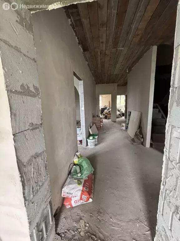 Дом в Белоярский, переулок Эрисмана, 1А (160 м) - Фото 1