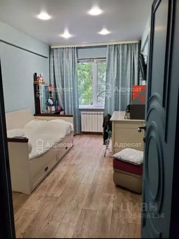 3-к кв. Волгоградская область, Волгоград ул. Маршала Еременко, 88 ... - Фото 1