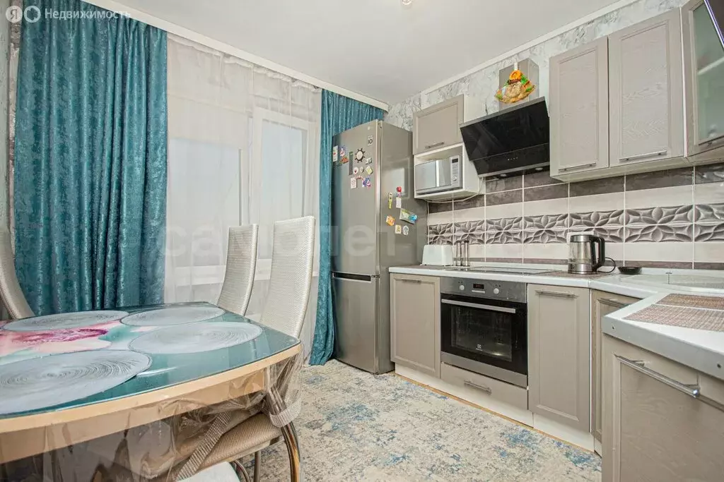 2-комнатная квартира: Наро-Фоминск, улица Шибанкова, 93 (51 м) - Фото 1