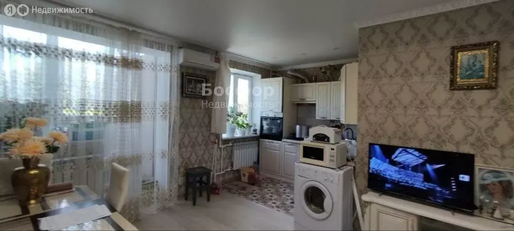 2-комнатная квартира: Феодосия, Советская улица, 16 (46 м) - Фото 1