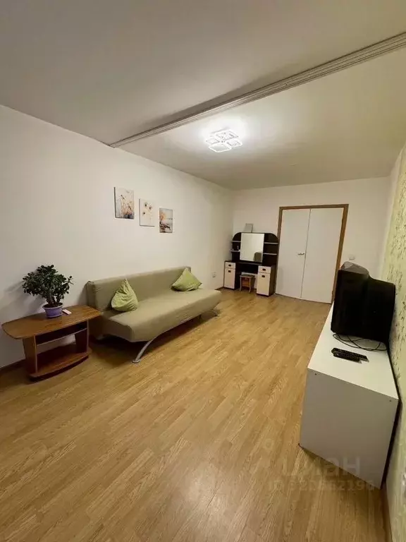 1-к кв. Свердловская область, Екатеринбург ул. Таганская, 91 (42.0 м) - Фото 1