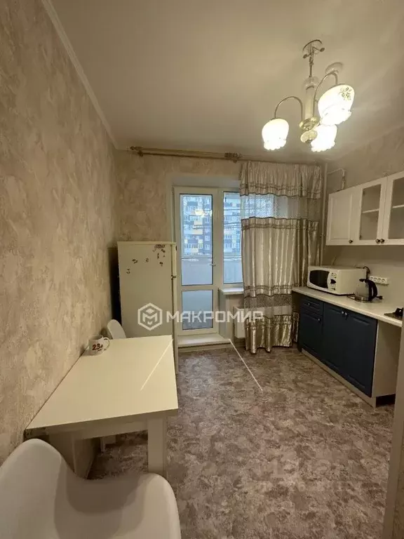 1-к кв. Брянская область, Брянск ул. А.К. Толстого, 4 (36.0 м) - Фото 1