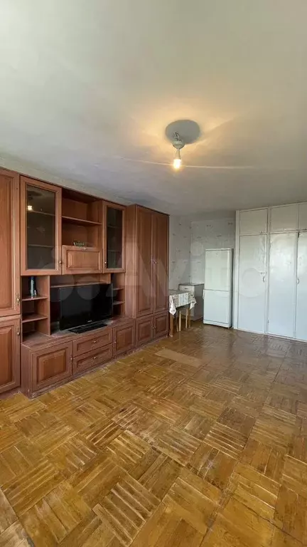 Комната 18 м в 8-к., 8/10 эт. - Фото 0