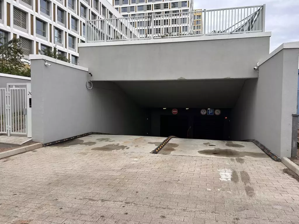 Гараж в Санкт-Петербург просп. Крузенштерна, 13 (16 м) - Фото 1