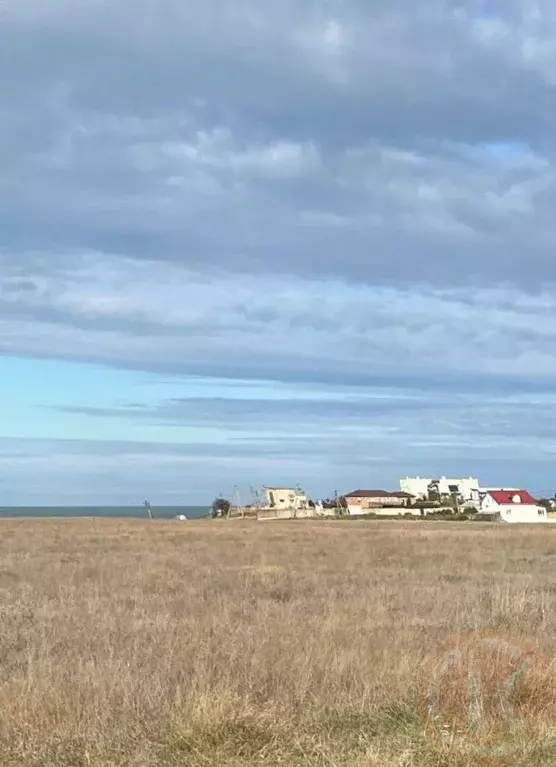 Участок в Крым, Ленинский район, Семисотское с/пос, с. Каменское  (6.0 ... - Фото 2