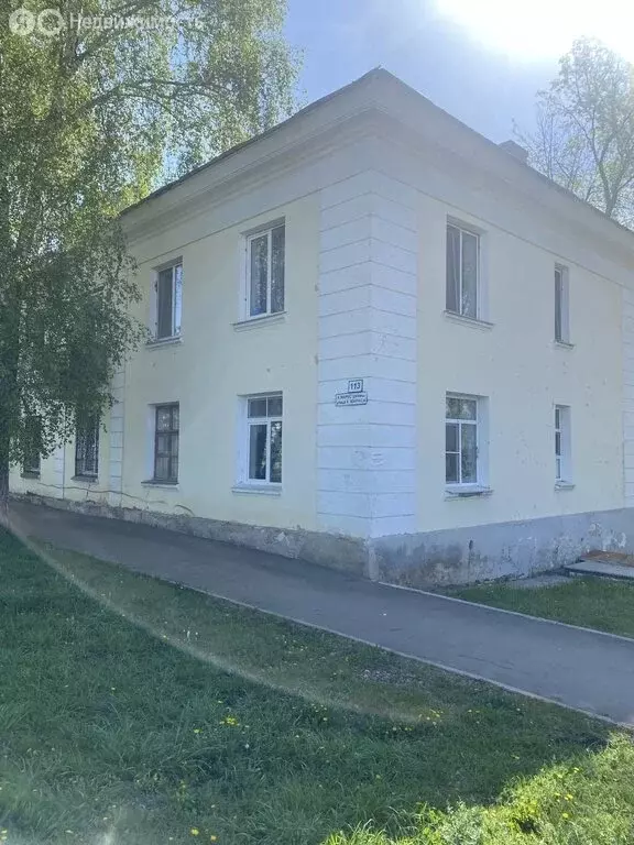 3-комнатная квартира: Белорецк, улица Карла Маркса, 113 (55.6 м) - Фото 2