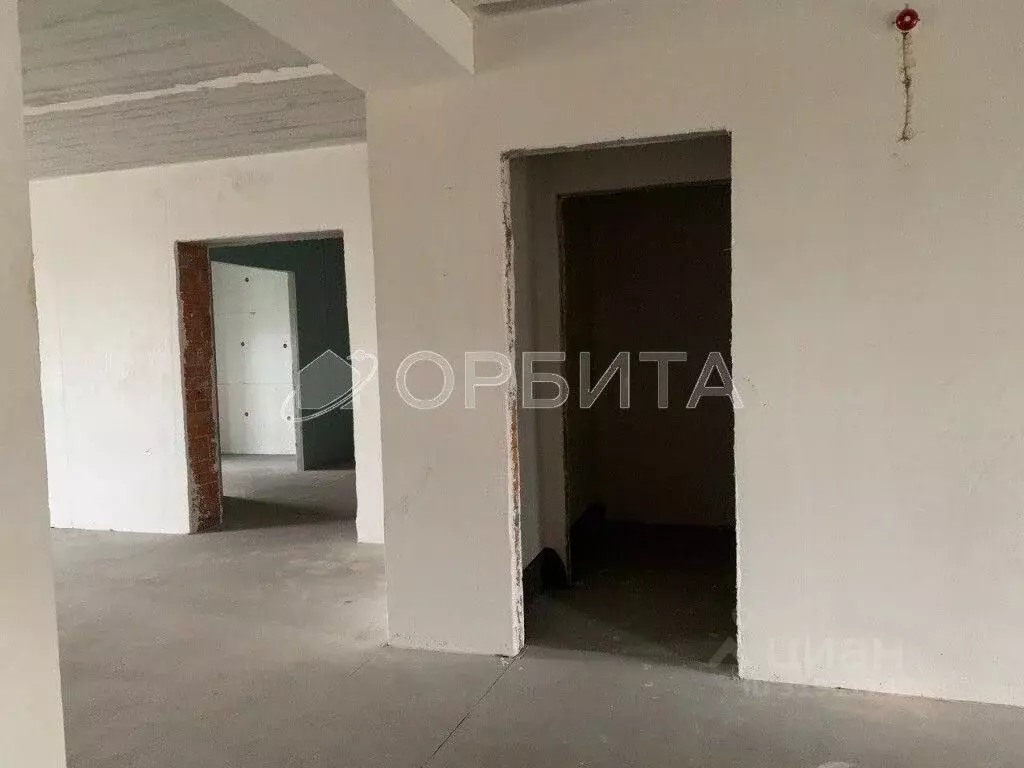 Помещение свободного назначения в Тюменская область, Тюмень ул. ... - Фото 1