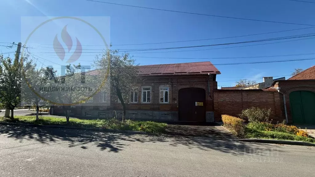 Дом в Северная Осетия, Владикавказ ул. Герасимова, 37 (90 м) - Фото 1