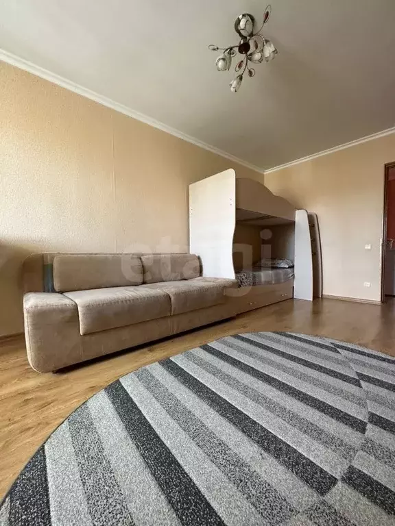 2-к кв. Коми, Усинск Комсомольская ул., 3 (49.9 м) - Фото 1