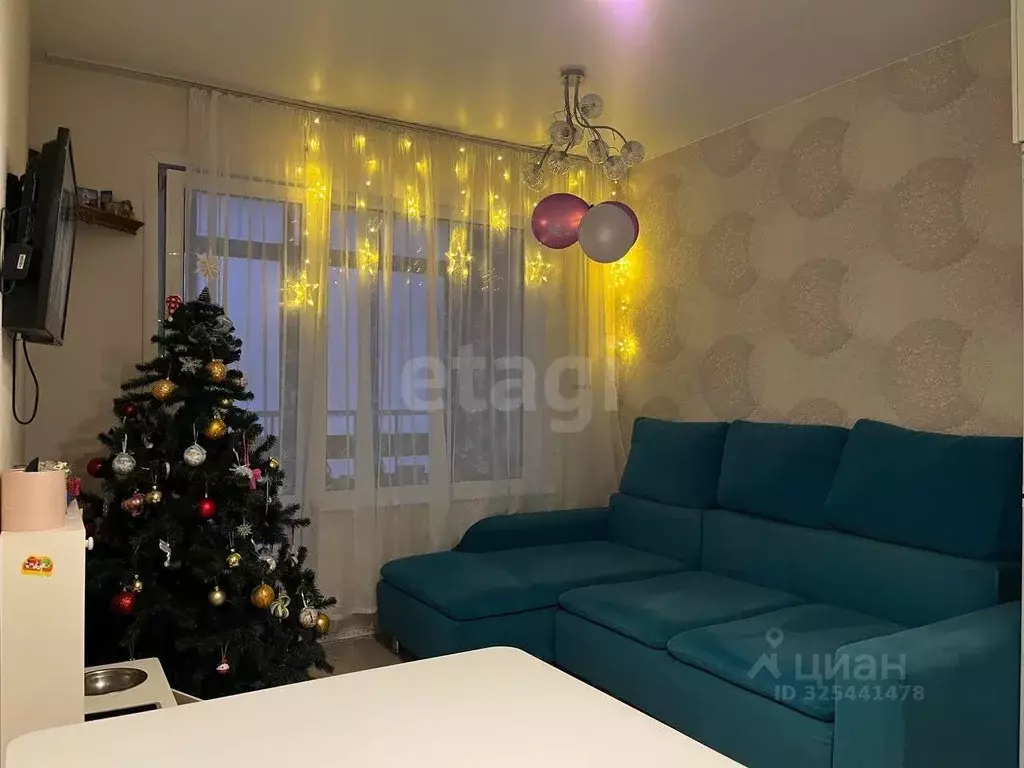 3-к кв. Новосибирская область, Новосибирск ул. Кирова, 322 (81.0 м) - Фото 1