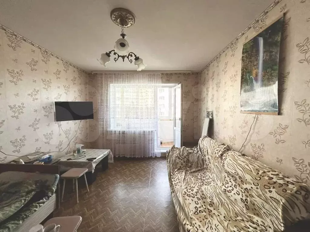 1-к. квартира, 37 м, 3/10 эт. - Фото 1