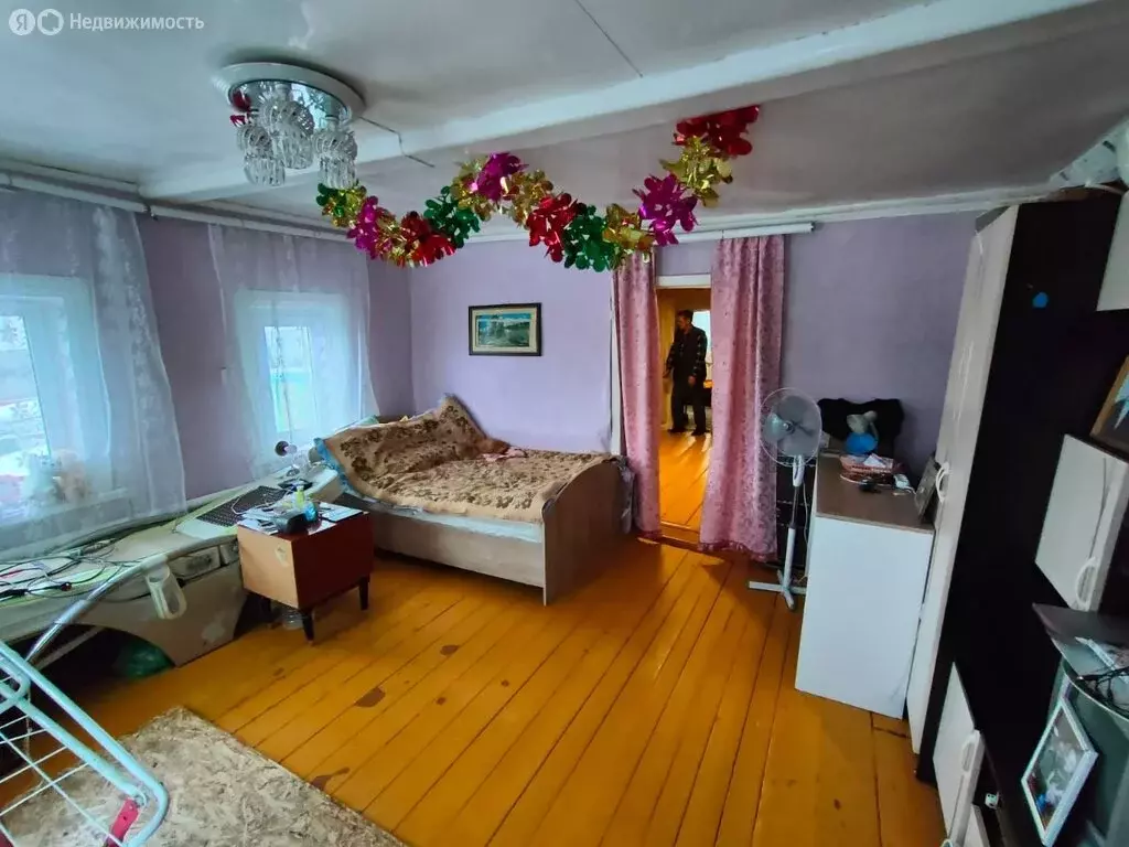 Дом в село Зуевка, Красноармейская улица, 52 (70 м) - Фото 1