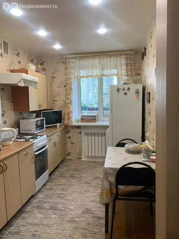 3-комнатная квартира: Кстово, Береговая улица, 9 (61.3 м) - Фото 0