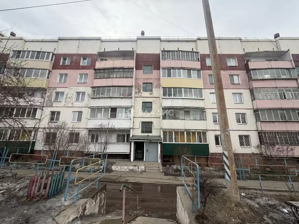 1-к кв. Бурятия, Улан-Удэ ул. Революции 1905 года, 98 (33.3 м) - Фото 1