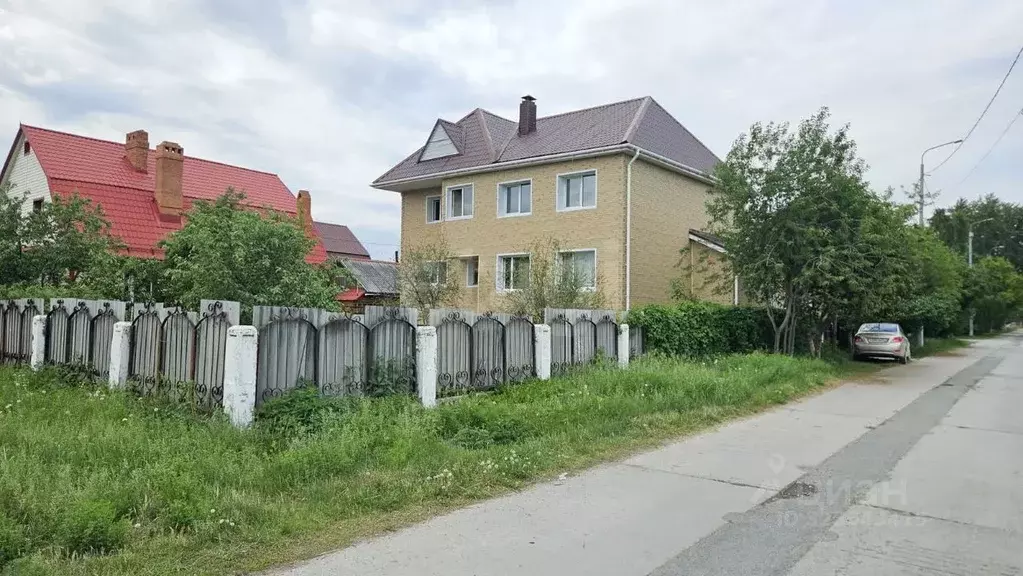 Дом в Тюменская область, Тюмень Матмасы мкр, ул. Надежды (342 м) - Фото 1