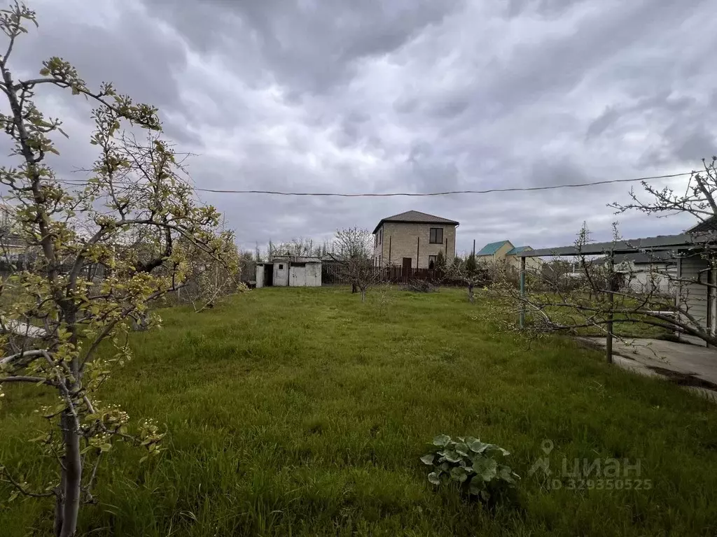 Участок в Волгоградская область, Волгоград ул. Джамбула Джабаева, ... - Фото 1