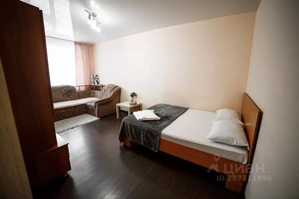 1-к кв. Кемеровская область, Кемерово Весенняя ул., 21А (35.0 м) - Фото 1