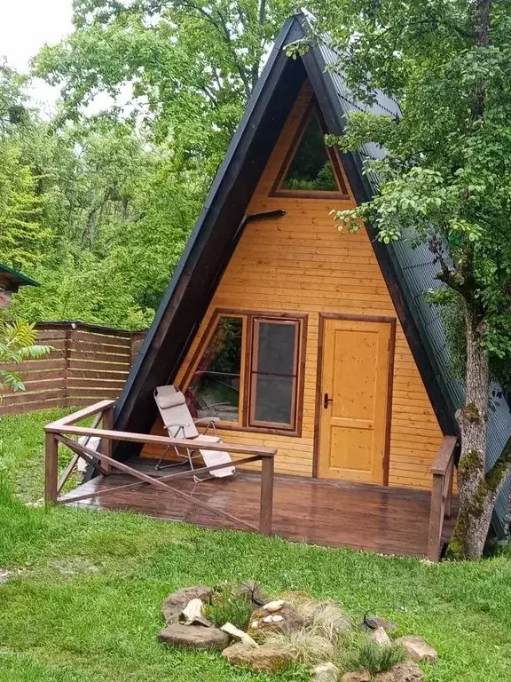 Дом в Адыгея, Майкопский район, пос. Каменномостский ул. Солнечная (35 ... - Фото 1