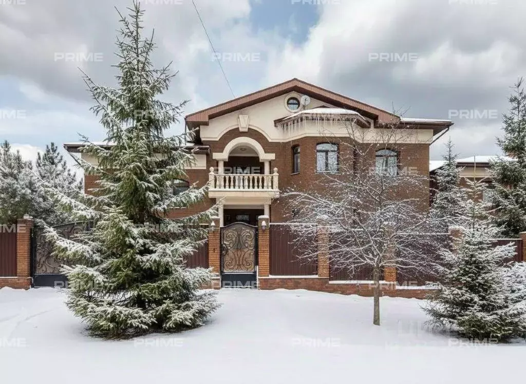 Коттедж в Московская область, Одинцовский городской округ, с. ... - Фото 1