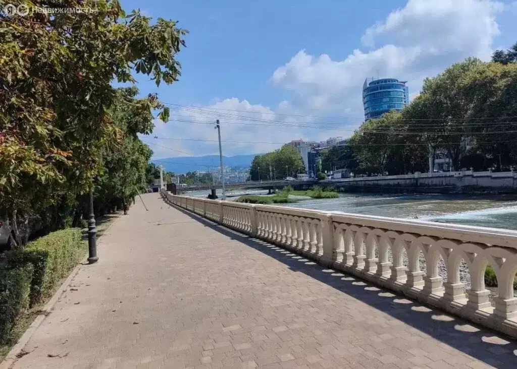 2-комнатная квартира: Сочи, микрорайон Гагарина, улица Чайковского, 2Б ... - Фото 1