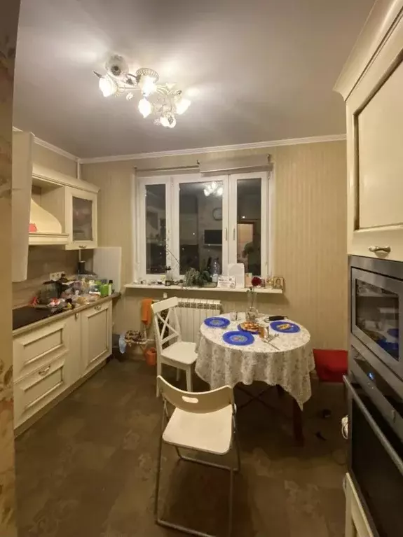 Квартира, 4 комнаты, 100 м - Фото 0