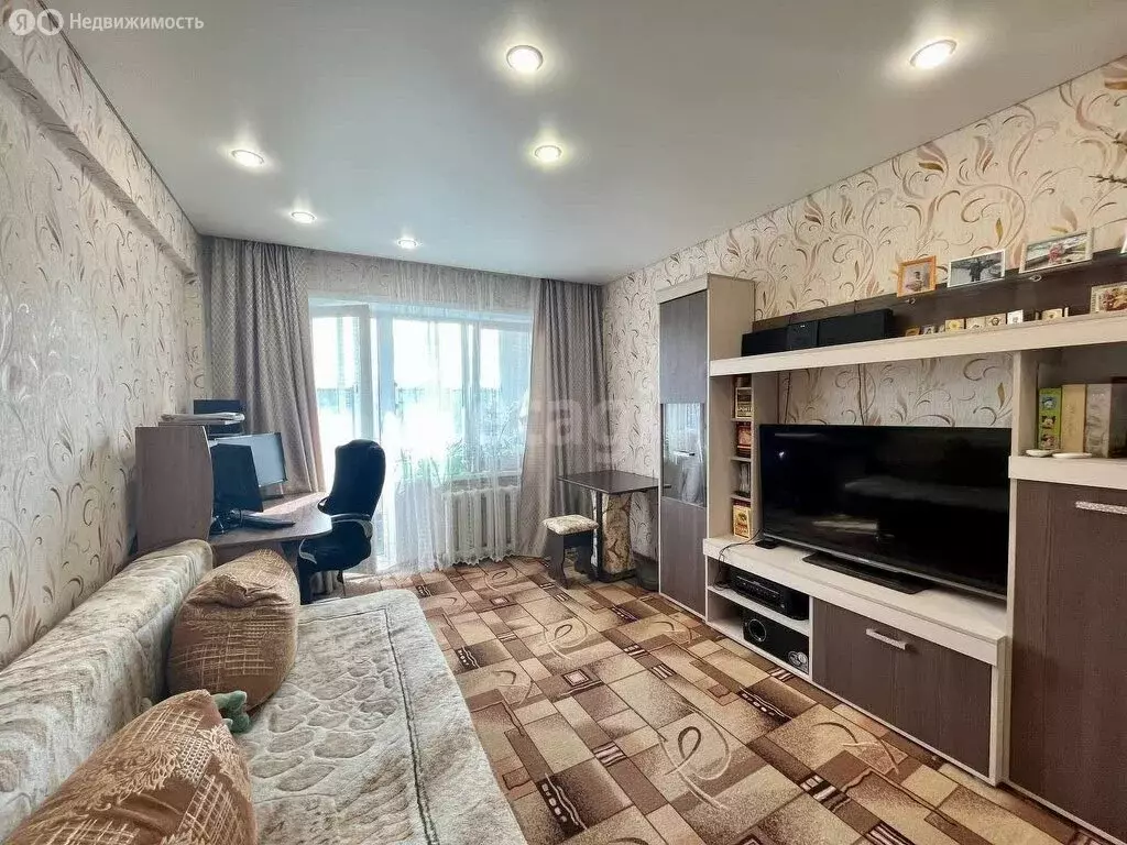 2-комнатная квартира: Ачинск, 7-й микрорайон, 10 (46.2 м) - Фото 1