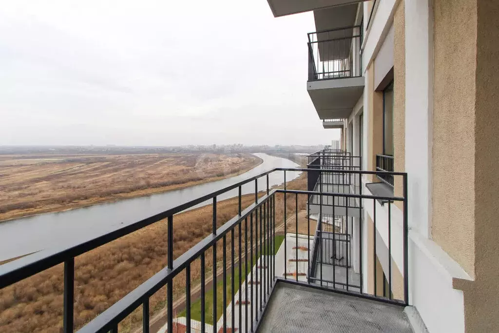 1-комнатная квартира: Тюмень, Краснооктябрьская улица, 4к1 (36.9 м) - Фото 2