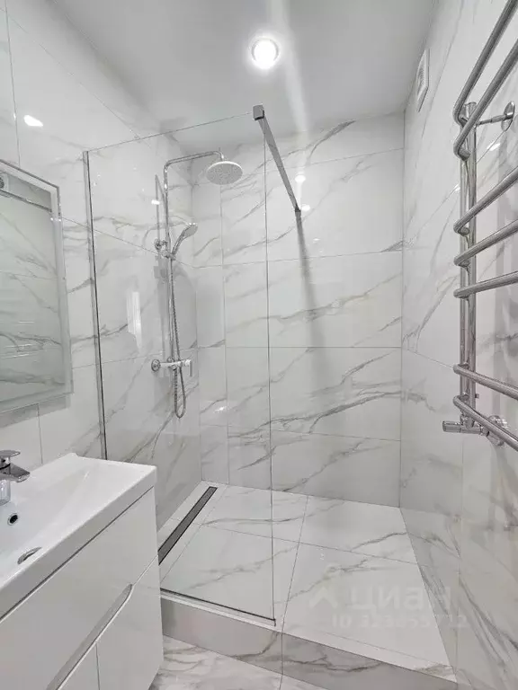 2-к кв. Астраханская область, Астрахань ул. Трофимова, 6 (57.0 м) - Фото 2