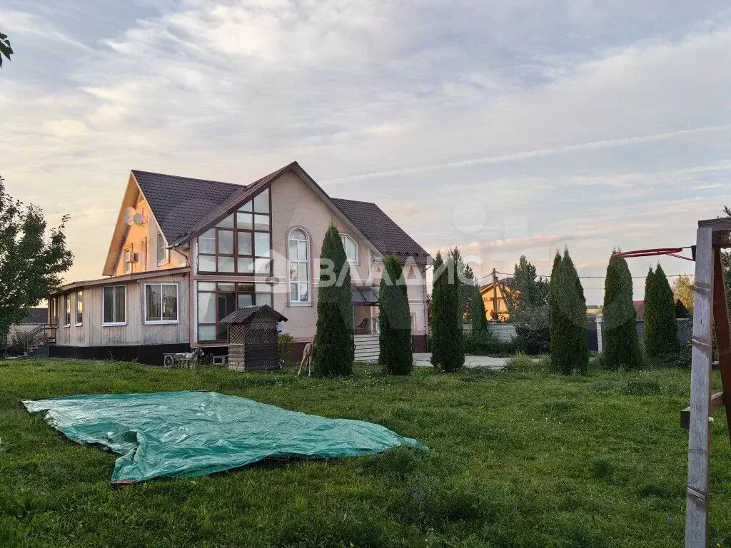 Дом 361 м на участке 16,5 сот. - Фото 0