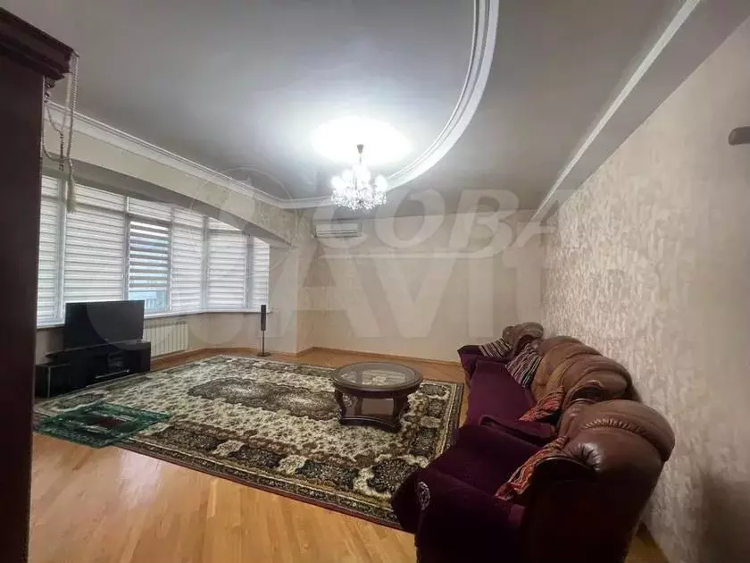 2-к. квартира, 90 м, 7/9 эт. - Фото 1