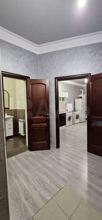 2-к. квартира, 70 м, 1/4 эт. - Фото 0