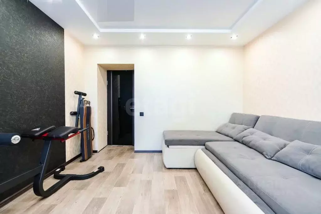 2-к кв. Амурская область, Благовещенск ул. Строителей, 70 (66.9 м) - Фото 2