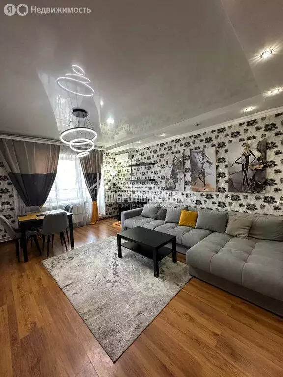 3-комнатная квартира: Черногорск, проспект Космонавтов, 1В (76.8 м) - Фото 2