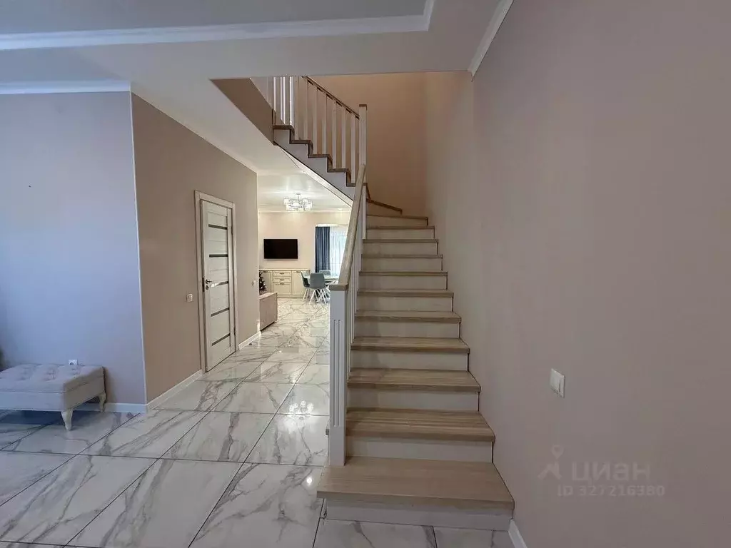 Дом в Оренбургская область, Оренбургский район, с. Южный урал ул. ... - Фото 2