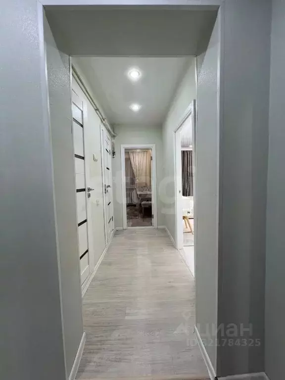 2-к кв. Ямало-Ненецкий АО, Новый Уренгой ул. 26-го съезда КПСС, 8А ... - Фото 1