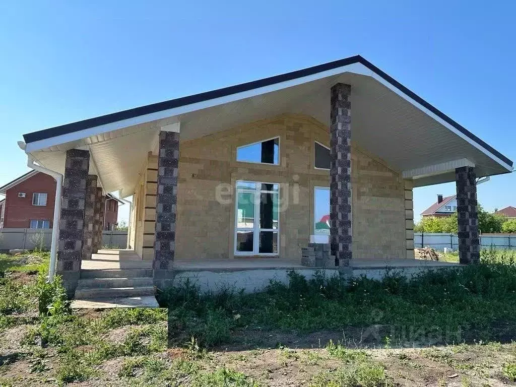 Дом в Башкортостан, Уфа городской округ, д. Зинино  (120 м) - Фото 1