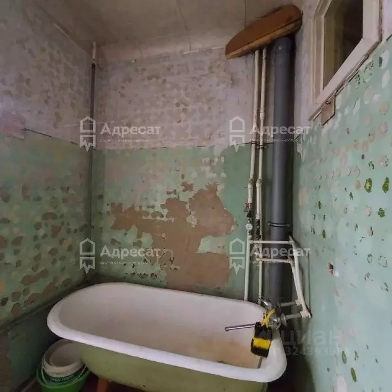 3-к кв. Волгоградская область, Волгоград ул. Дегтярева, 37 (72.0 м) - Фото 1