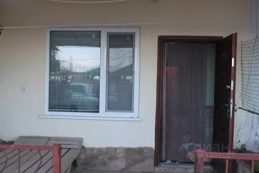 2-к кв. Крым, Алушта ул. Восточная Набережная, 1 (50.0 м) - Фото 1