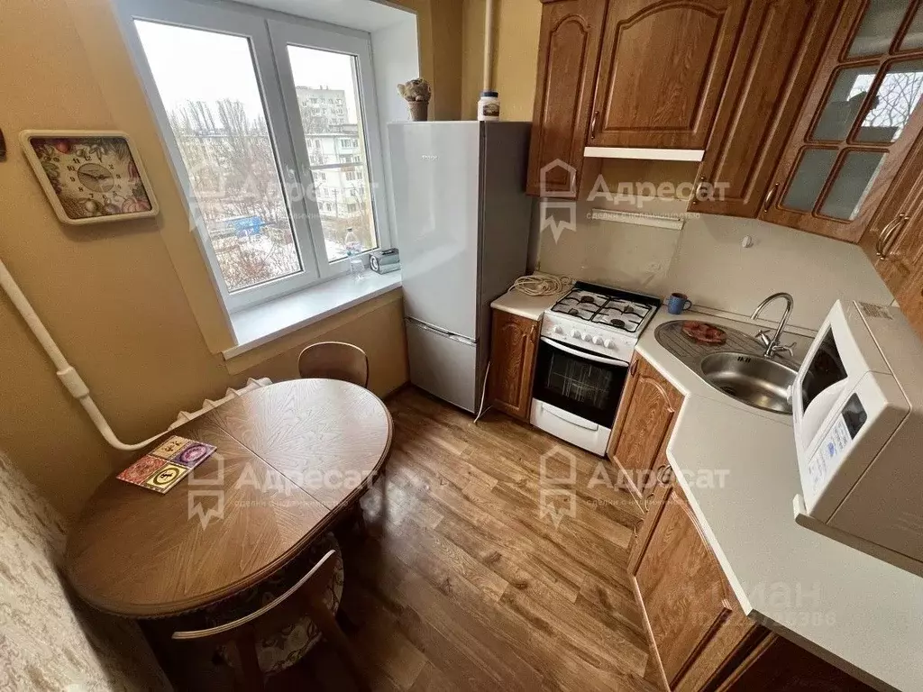 2-к кв. Волгоградская область, Волгоград ул. 64-й Армии, 40 (43.8 м) - Фото 2