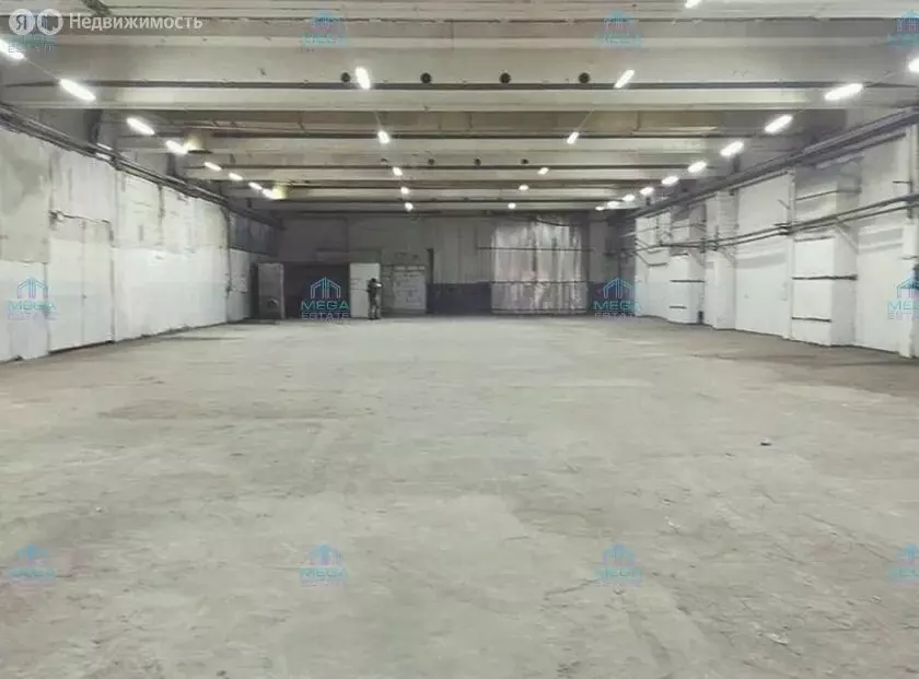 Склад (2405 м) - Фото 1