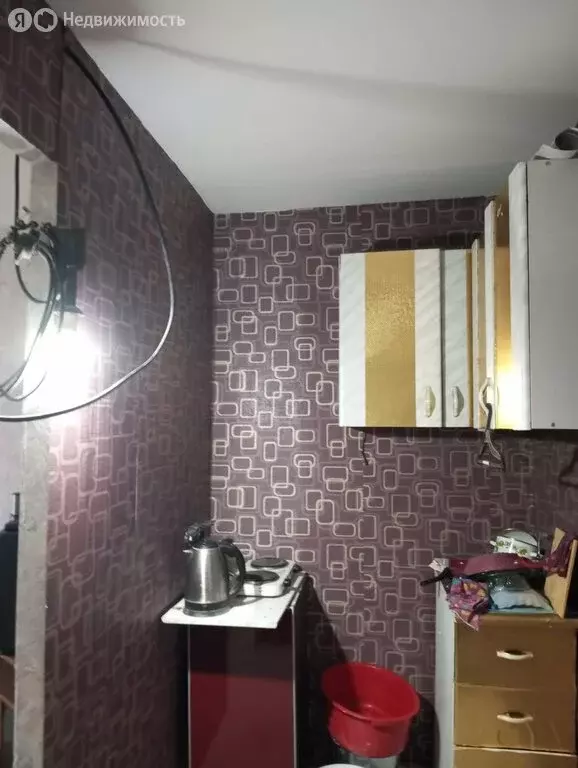 1к в 4-комнатной квартире (18 м) - Фото 0