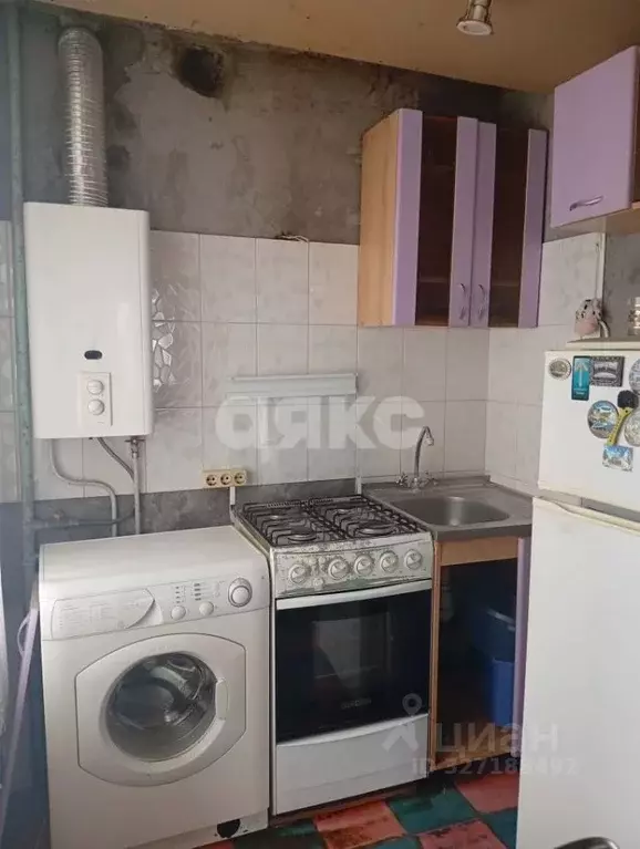 3-к кв. Волгоградская область, Волгоград ул. 64-й Армии, 22Б (64.5 м) - Фото 1