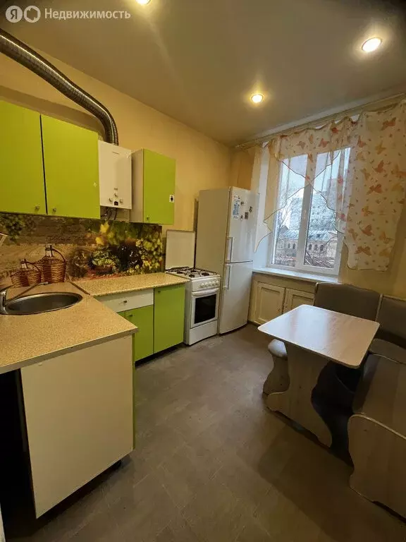 2-комнатная квартира: Нижний Новгород, Мурашкинская улица, 9 (46 м) - Фото 1