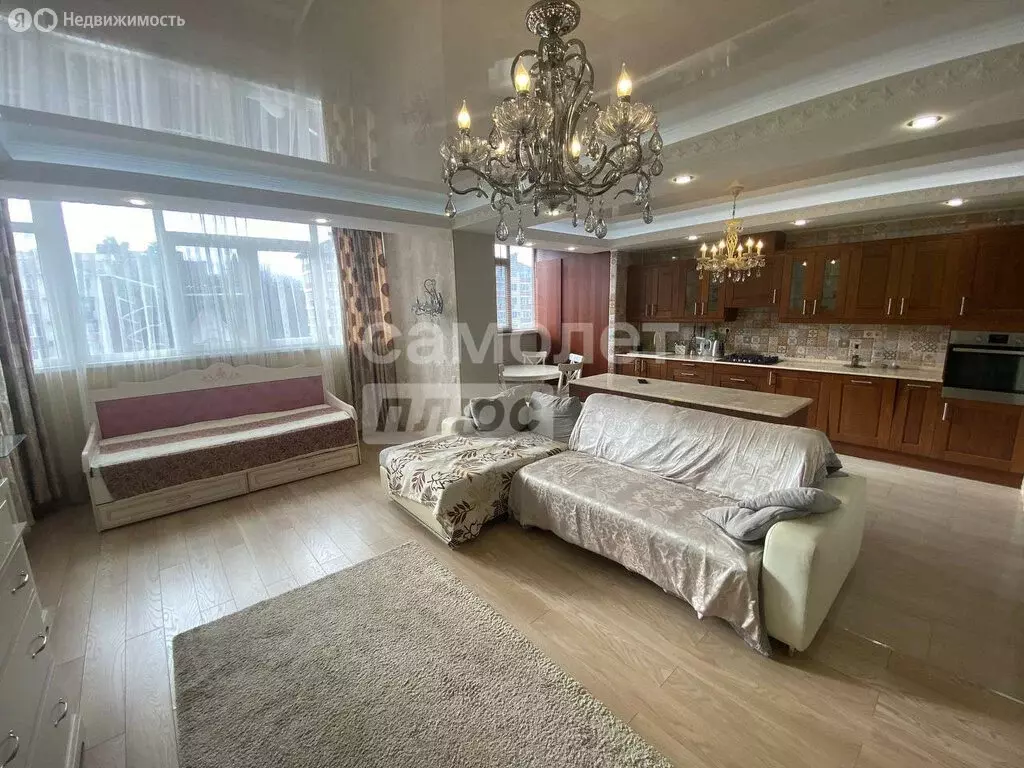 2-комнатная квартира: Сочи, улица Макаренко, 8/9 (84.7 м) - Фото 1